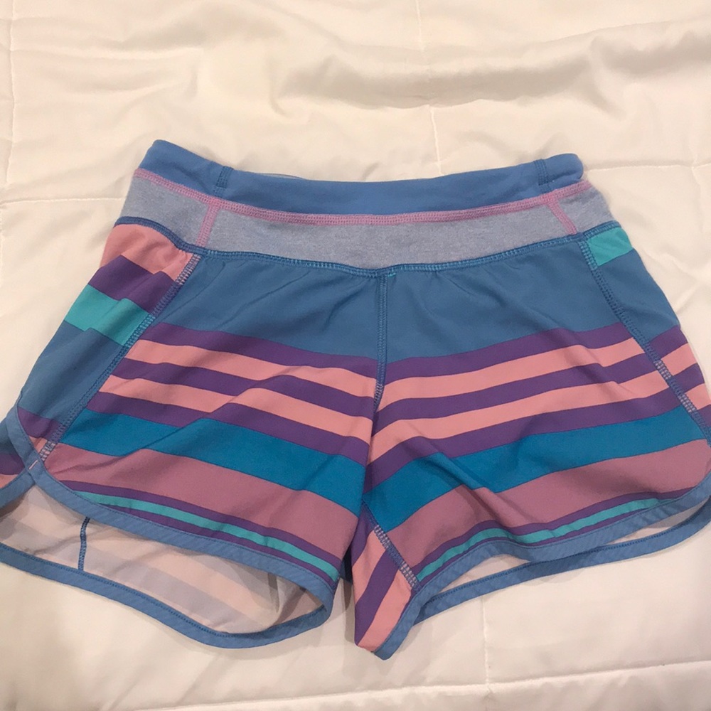 Ivivva shorts! 4 inches!!